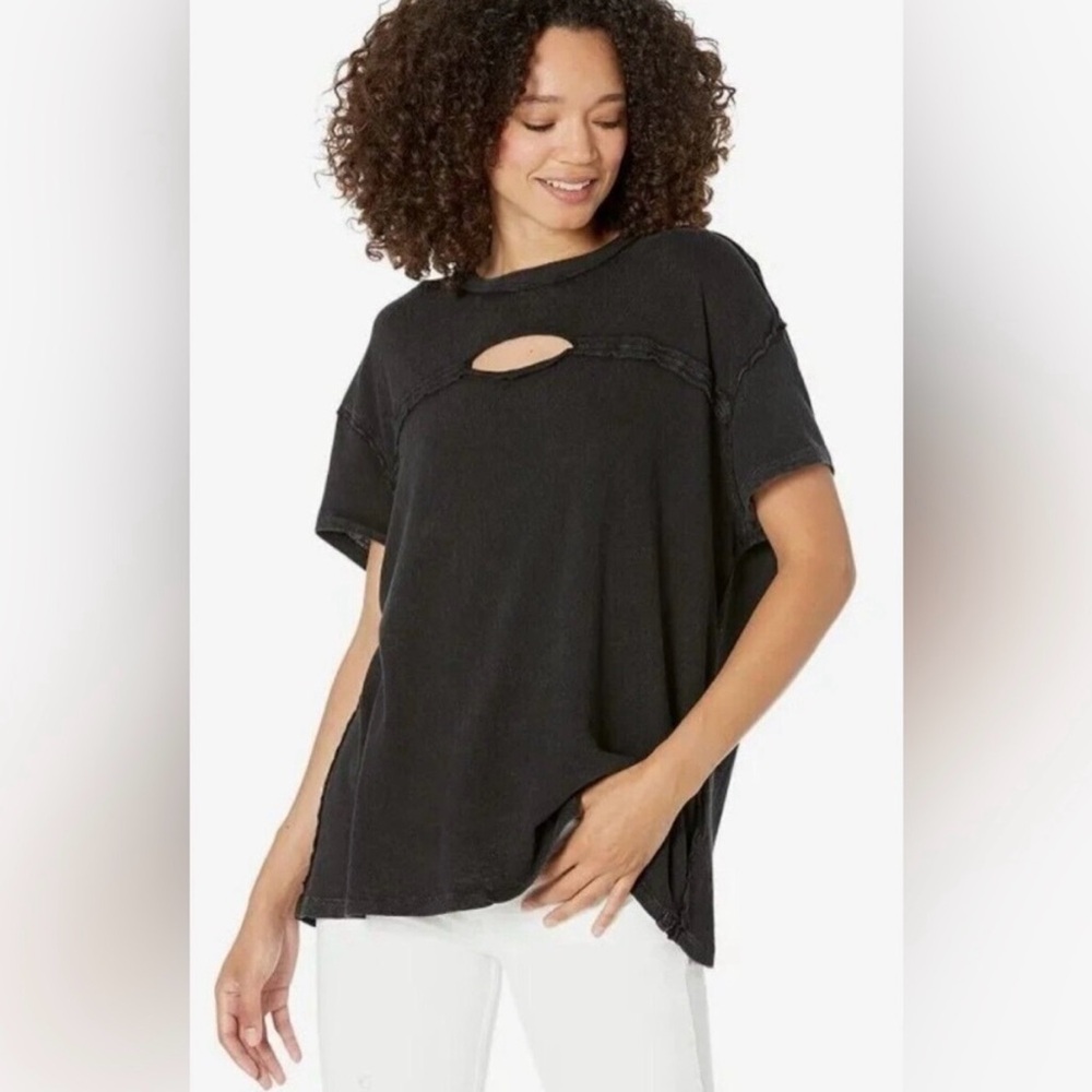 🖤 We The Free Faded Black Peekaboo Oversized Tee 🖤